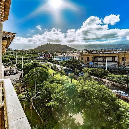 Lägenhet Edificio Nena 3 Bedrooms Tenerife Island